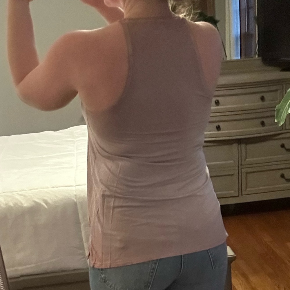 Tank Top! - Picture 2 of 4